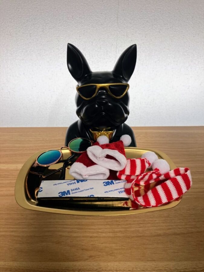SENJWARMの皿を捧げる犬さん